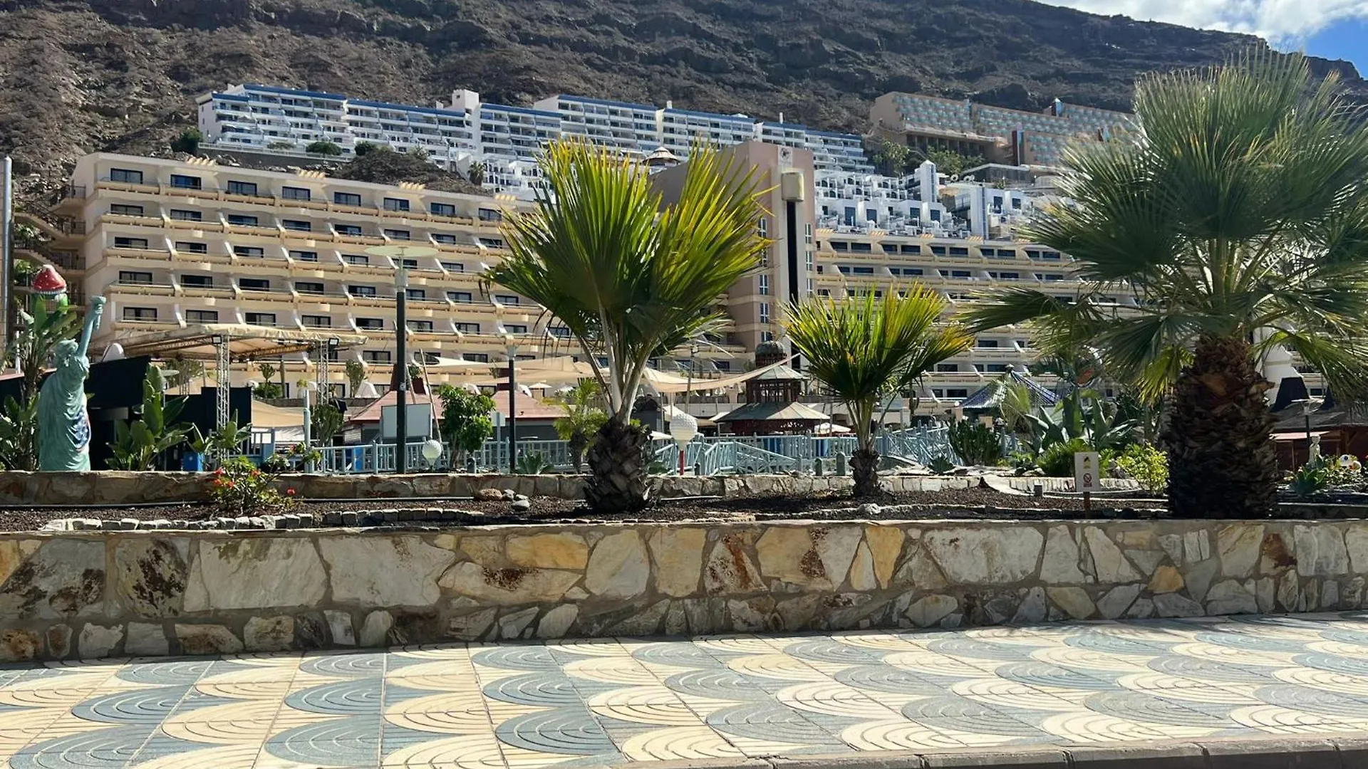 Taurito Beach